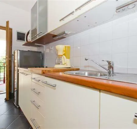 Apartament Marianne *